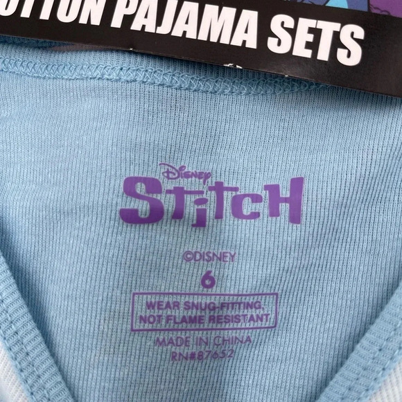 Disney Girls Lilo and Stitch Pajamas Set 4 Pc Set Long Sleeve & Pants Size 6 New - Picture 5 of 7